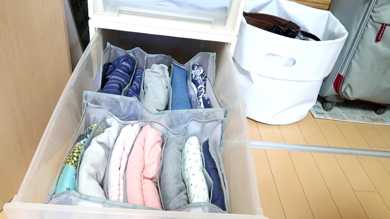 洋服収納に!スペースを活用する仕切り収納ケースとは|広島 廿日市|片付け 整理収納アドバイザーさかたちあき「快適暮らし舎」